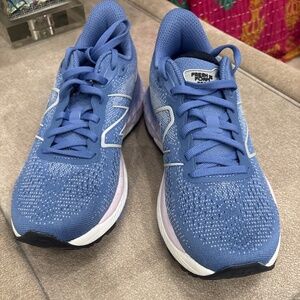 New Balance fresh foam in blue and purple Size 7 women’s
